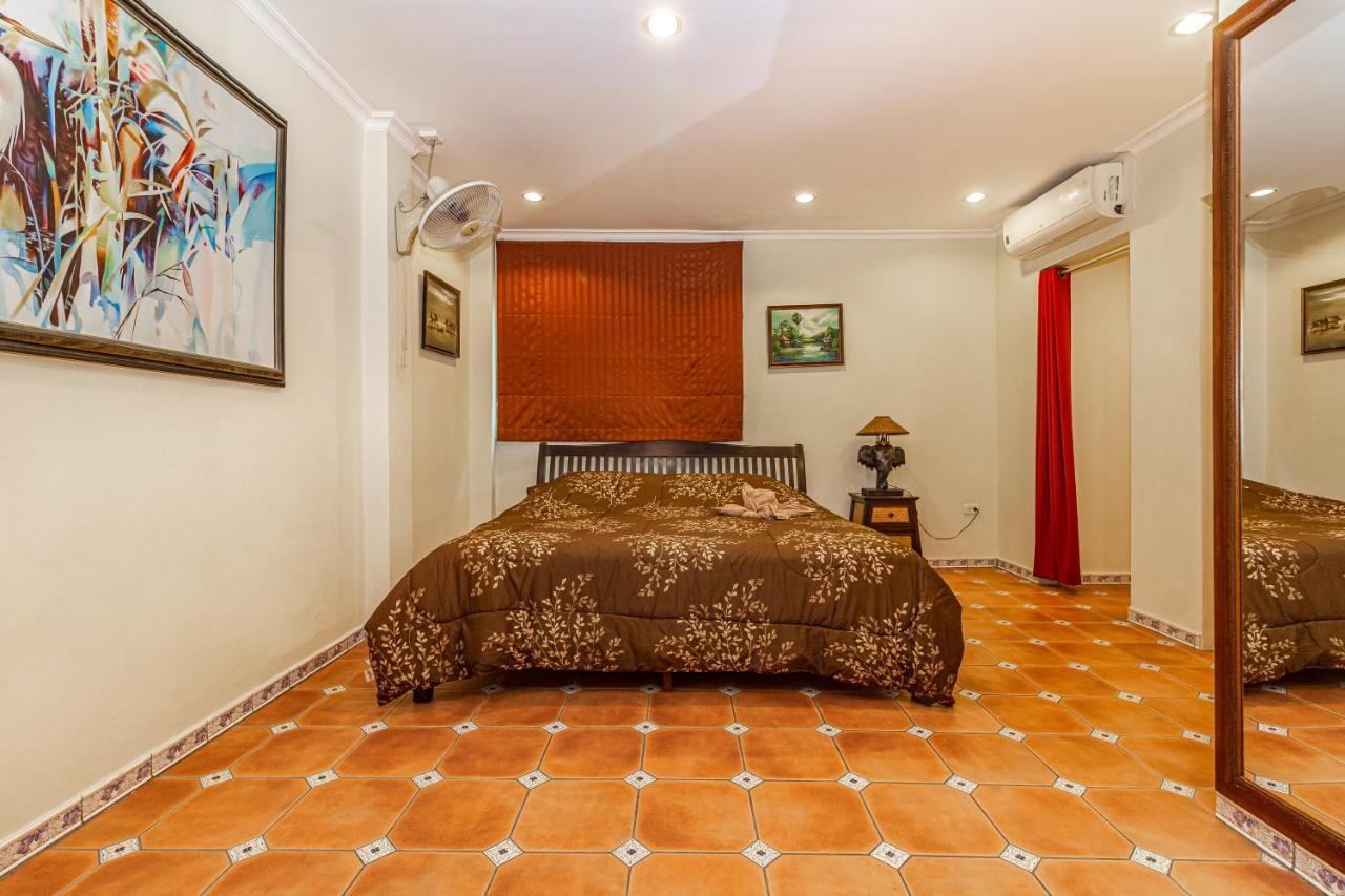 Viewbor Villa - Pattaya Holiday House Walking Street 4 Bedrooms Ngoại thất bức ảnh